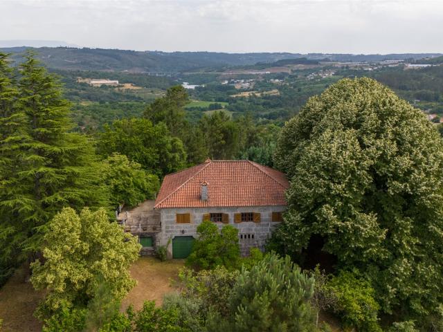 Quinta Com 5,5 Ha E Projecto Aprovado Para Hotel Rural 4 Est. 674m² Santos Evos