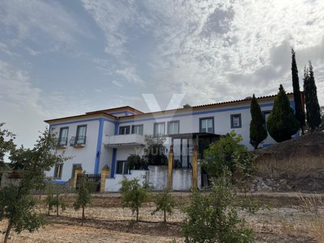 Quinta com 7,5 ha Raposa, Almeirim Santarém