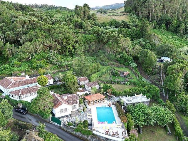 Quinta à venda em Altares, Angra do Heroísmo RE/MAX Portugal