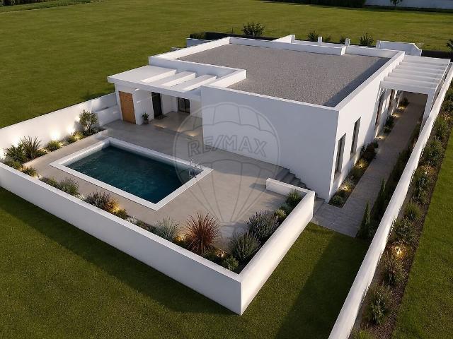 Quinta à venda em Bacelo e Senhora da Saúde, Évora RE/MAX Portugal