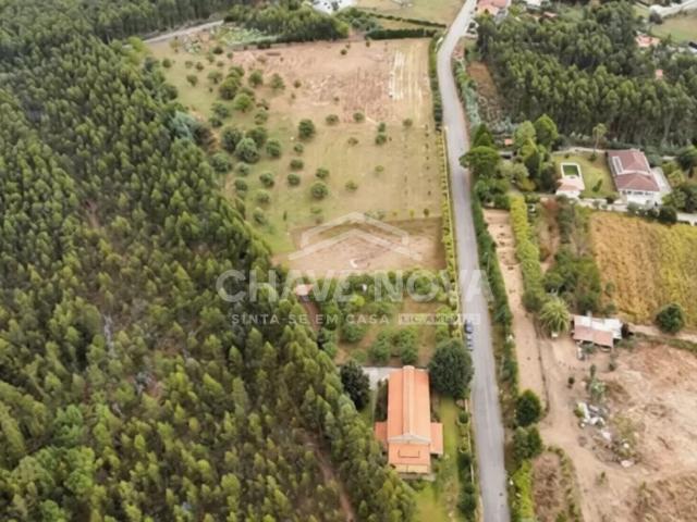 Quinta à venda em Canedo