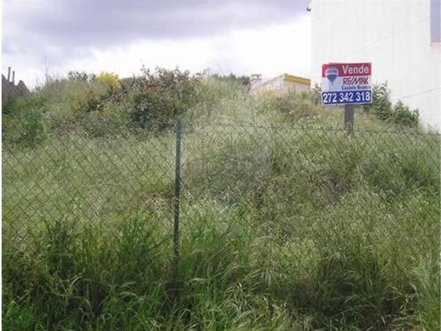 Quinta à venda em Castelo Branco, Castelo Branco RE/MAX Portugal