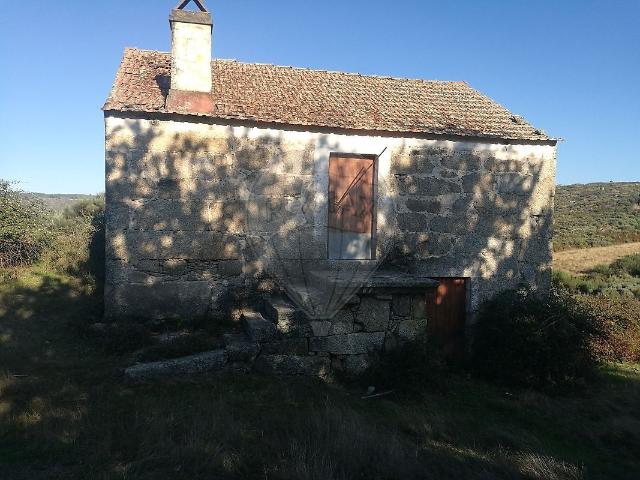 Quinta à venda em Muxagata, Fornos de Algodres RE/MAX Portugal