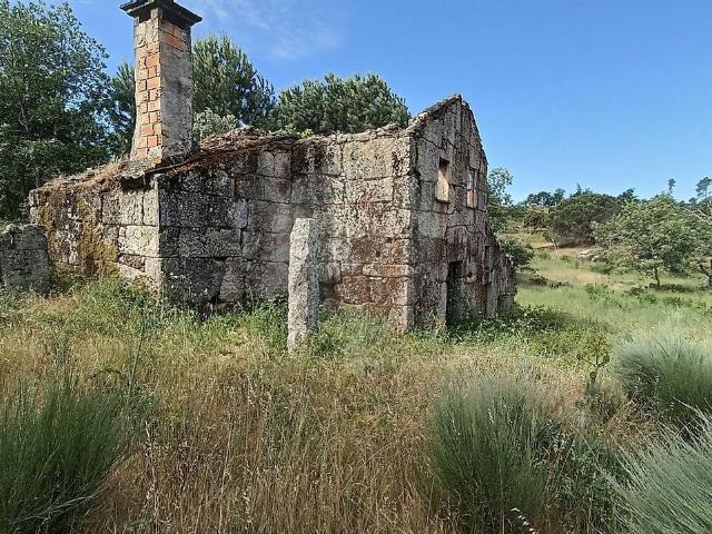 Quinta à venda em Oliveira do Hospital