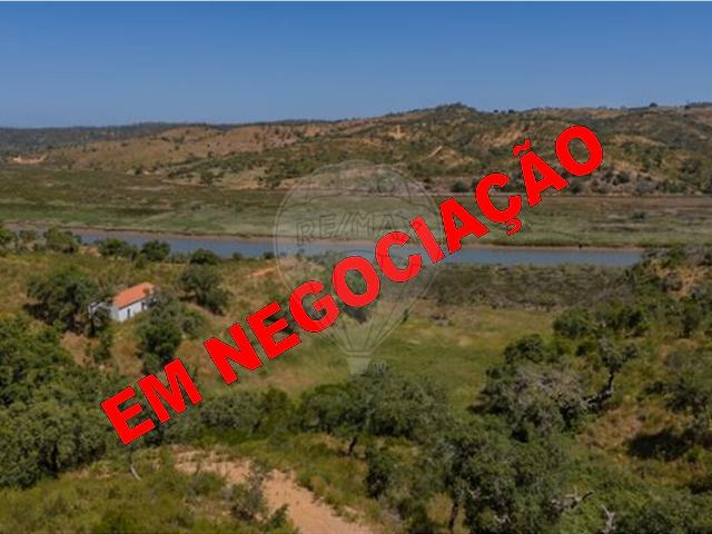 Quinta à venda em São Salvador e Santa Maria, Odemira RE/MAX Portugal