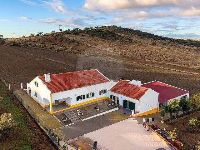 Quinta à venda em São Pedro Terena, Alandroal RE/MAX Portugal