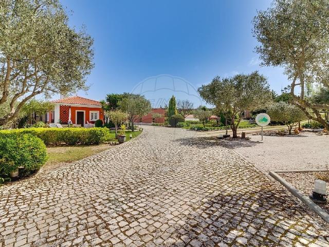 Quinta à venda em São Quintino, Sobral de Monte Agraço RE/MAX Portugal