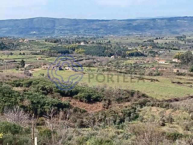 Quinta do Outeiro e Caramão – Melo, Gouveia 521m² Melo