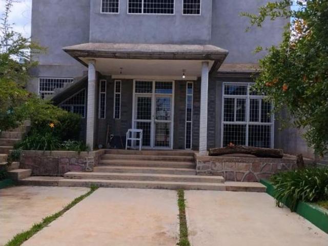Quinta de 1000 m² con 3 recámaras en venta en Las Pilas