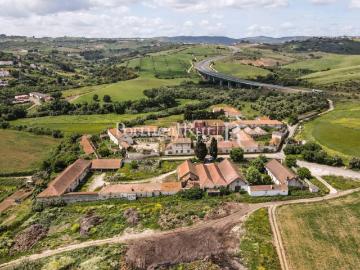 Quinta de 32ha com diversas construções m² Castanheira do Ribatejo e Cachoeiras