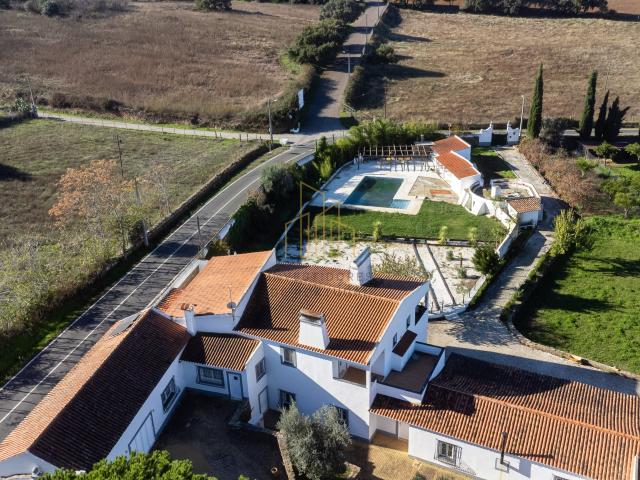 Quinta de Encanto às Portas de Vila Viçosa