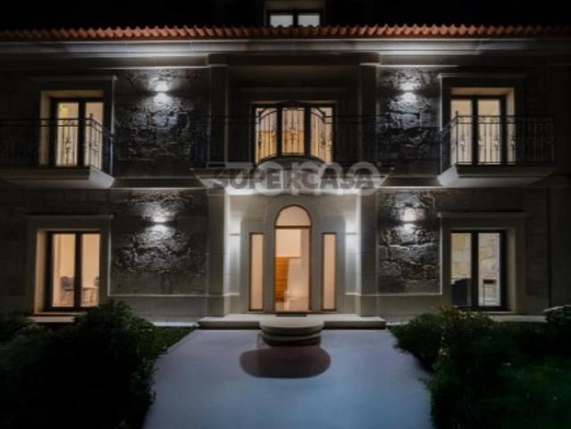 Quinta T10 com 2 Moradias em Fornos de Algodres