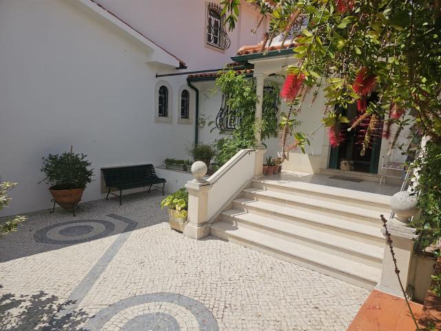 Quinta de Luxo com Moradia V6 em Torres Novas – 20.000 m² de. 510m² Torres Novas Santa Maria, Salvador e Santiago