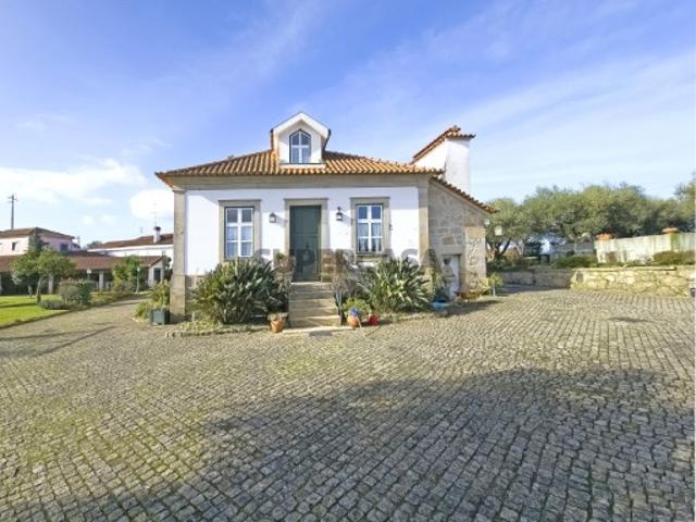Quinta em espaço rural c/salão eventos, Correlhã, P Lima