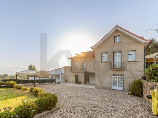 Quinta em Monção com potencial para Hotel Rural, Eventos e AL. Perto de praias fluviais e rio
