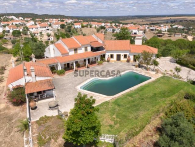 QUINTA EM MONTEMOR O NOVO