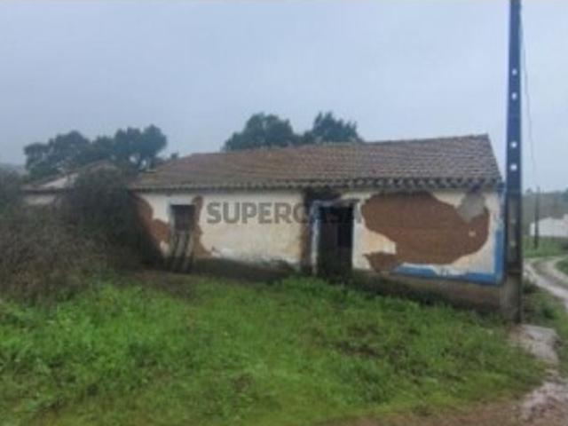 Quinta em São Teotónio de 240 m²