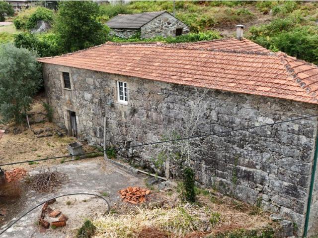 Quinta em Paredes de Coura com vistas fantásticas sobre o Va. 0m² Mozelos