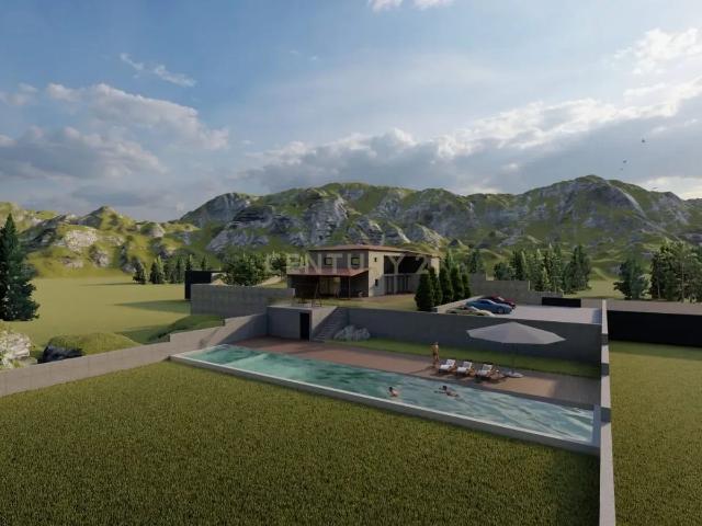 Quinta em pico de Regalados, vila verde com Casa smi restaurada