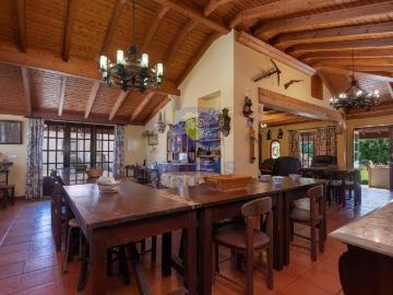 Quinta em Turquel com terreno de 13.000m2 296m² Turquel