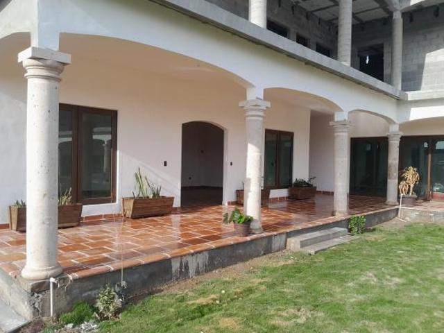 QUINTA EN VENTA CON ALBERCA TIPO HACIENDA CON CASA CAMPESTRE EN SALINAS VICTORIA