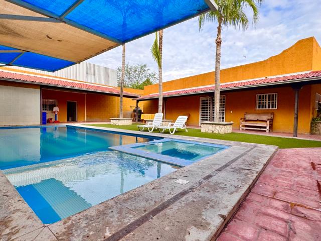 Quinta en venta con casa y alberca cerca deCiudad Universitaria y Blvrd Revolución,negociable