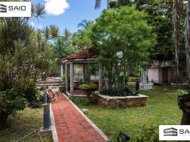 Quinta en venta en el centro de Um?n, Yucat?n con un terreno de casi 2 mil m2