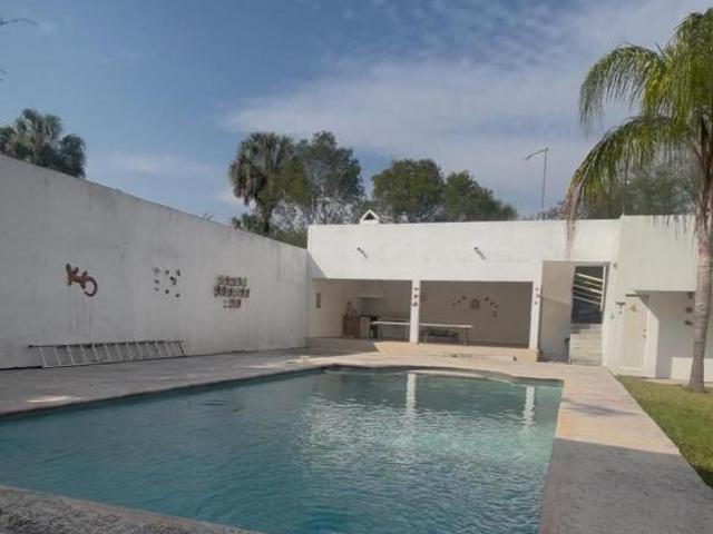 QUINTA EN VENTA EN FRACC. MISION ANTIGUA CADEREYTA N.L