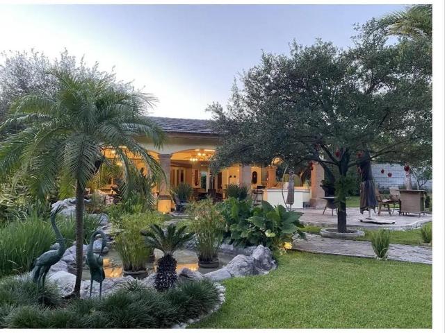 Quinta en venta en Los Cristales en Monterrey