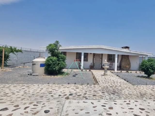 Quinta en VENTA en Parque Recreativo “La Carreta”, Gral. Cepeda