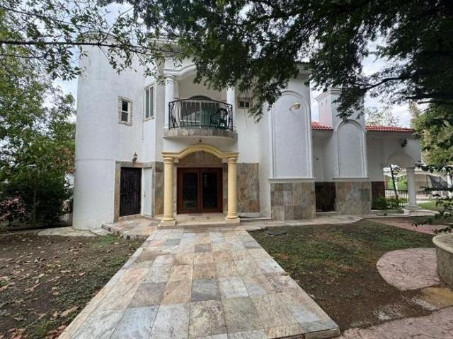 QUINTA EN VENTA EN VILLA LOS REYES SANTIAGO NL