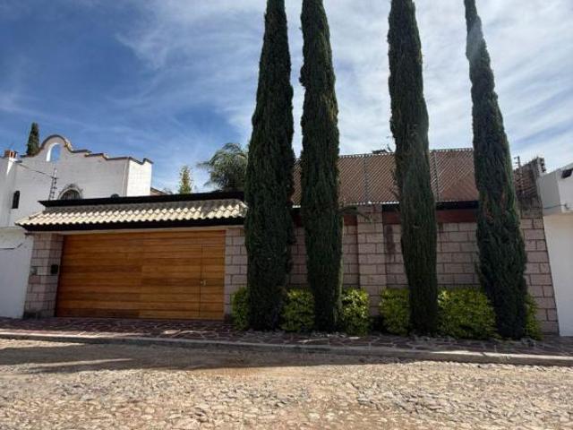 Quinta en venta y renta en Lomas de Comanjilla, Guanajuato