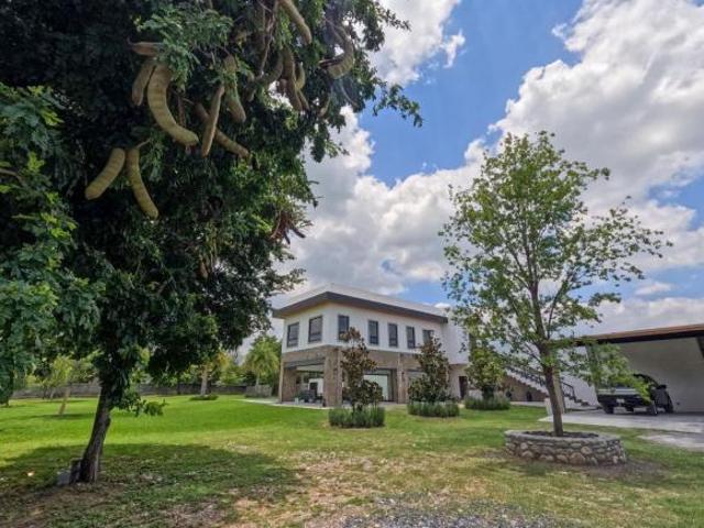 Quinta equipada en venta en Allende / Montemorelos NL