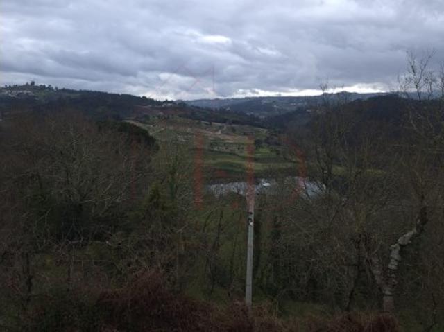 Quinta junto ao Rio Tâmega