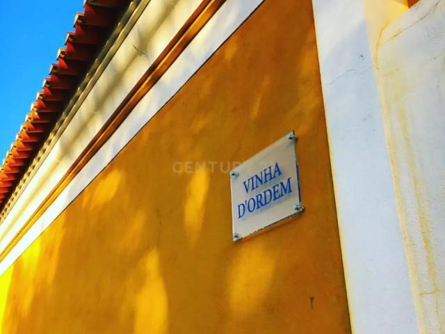Quinta localizada em Amieira do Tejo, em Nisa, distrito de Portalegre