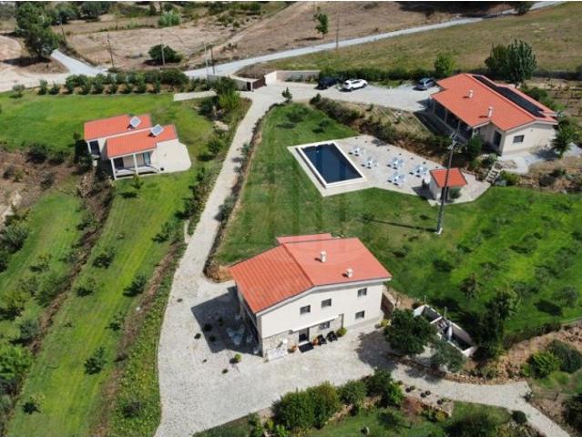 Quinta Laje da Bica á venda em Covilhã, Ferro