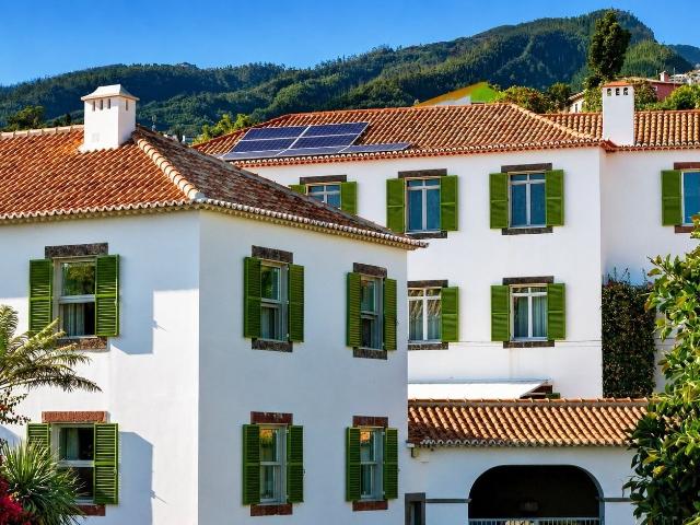 Quinta Madeirense Excecional com Vistas Panorâmicas sobre a. 410m² Imaculado Coração De Maria