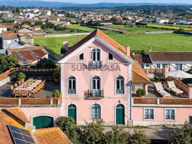 QUINTA SENHORIAL EM ÁGUEDA, 714m2 DE CONSTRUÇÃO NUMA PROPRIEDADE DE 4.494m2