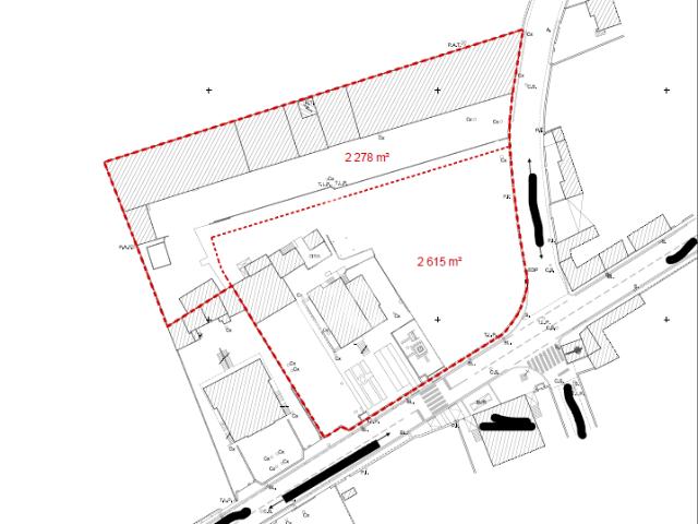 Quinta Senhorial T7 para reabilitação com elevado potencial construtivo na Maia