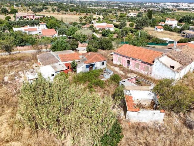 Quinta para Venda com Ruínas Salicos, Lagoa 301m² Lagoa e Carvoeiro