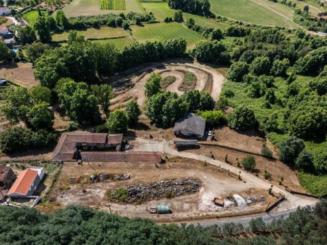 Quinta para Reabilitação com 23.506 m² em Felgueiras