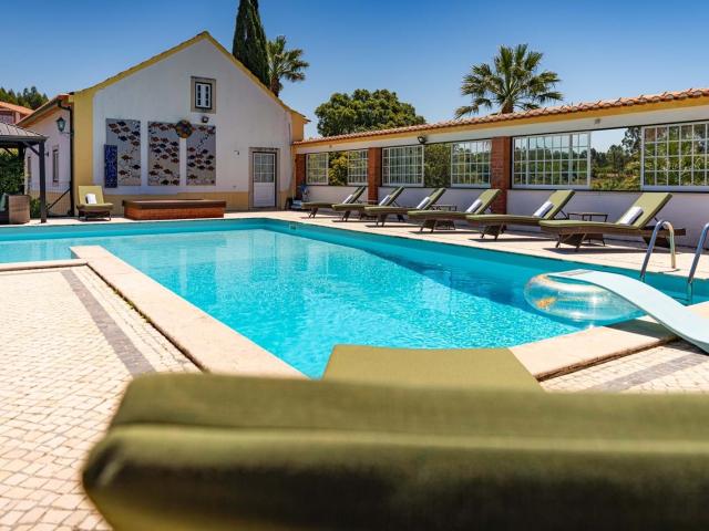 Quinta remodelada com piscina, Santa Catarina, Caldas da Rai. 891m² Santa Catarina