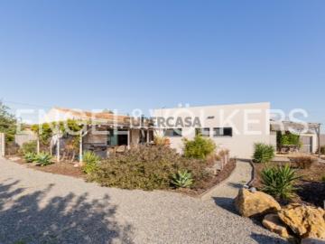 Santa Catarina da Fonte do Bispo, Concelho de Tavira, Distrito de Faro, Algarve