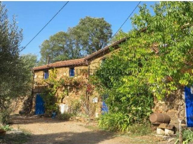 Quinta rural em Figueiró dos Vinhos e Bairradas de 330 m²