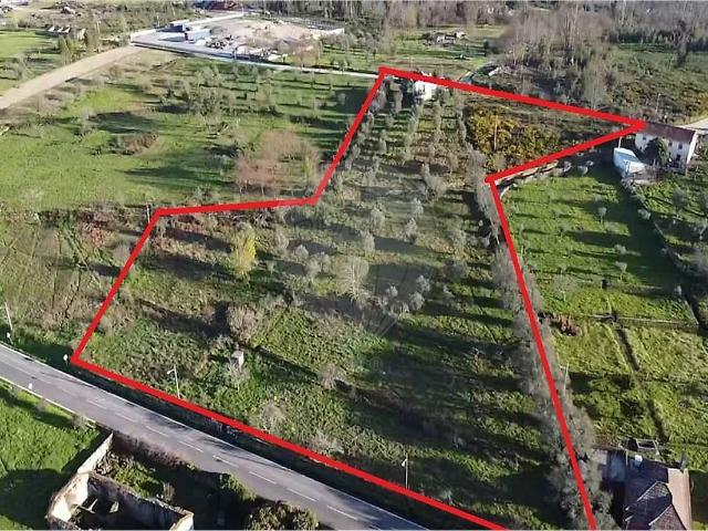 Quinta T1 à venda em Santa Ovaia e Vila Pouca da Beira, Oliveira do Hospital RE/MAX Portugal