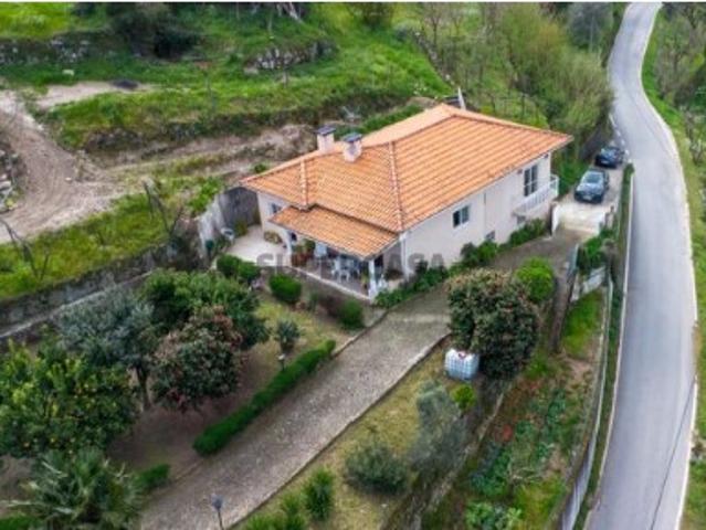 Quinta T2 à venda em Resende