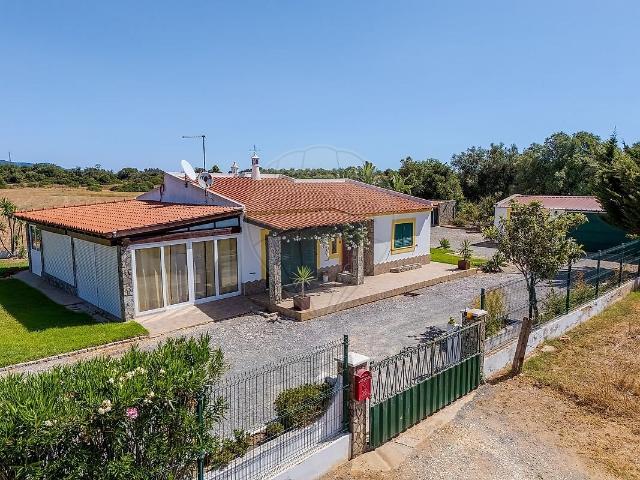 Quinta T2 para arrendar em Portimão, Portimão RE/MAX Portugal