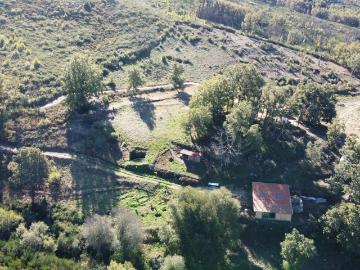 Quinta T2 Venda em Linhares,Celorico da Beira 100m² Figueiró Da Serra