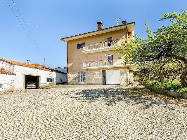 Quinta T3 à venda em Vilar de Nantes, Chaves RE/MAX Portugal