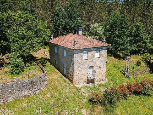 Quinta T3 à venda em Fataunços e Figueiredo das Donas, Vouzela RE/MAX Portugal